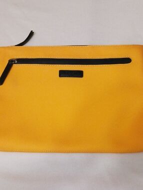 Coach Yellow Zip Beach   Black Trim